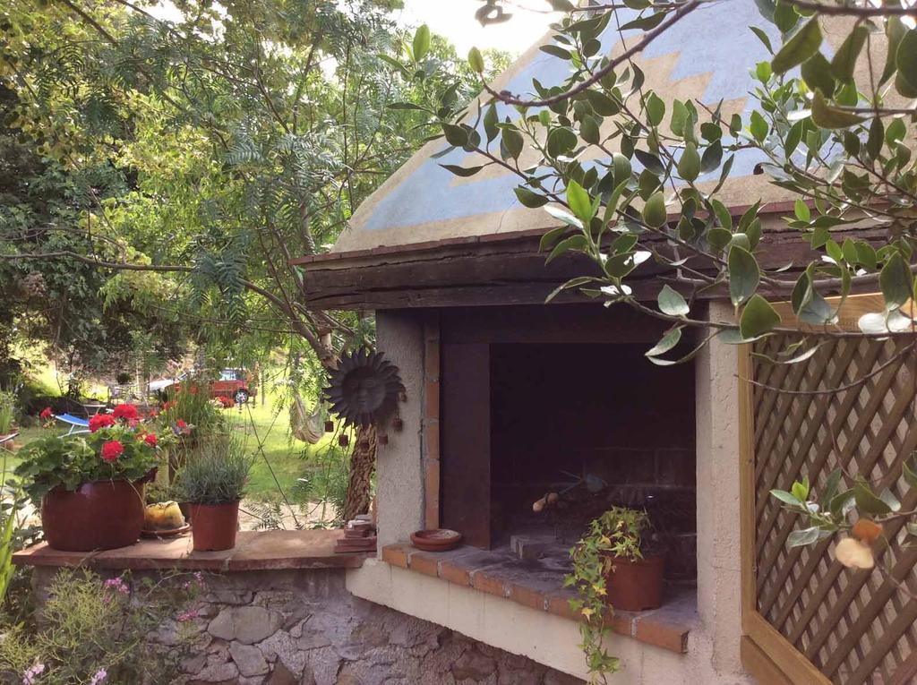 Villa La Casanova De Beuda Esterno foto