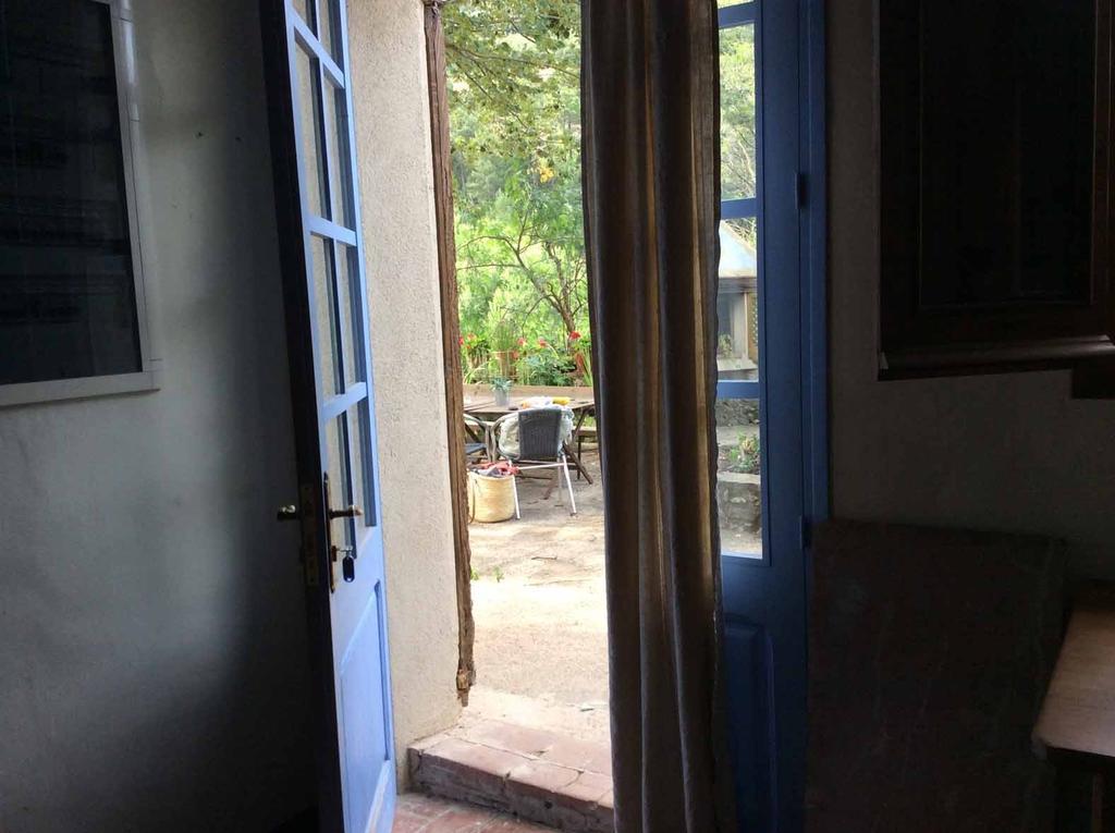 Villa La Casanova De Beuda Esterno foto